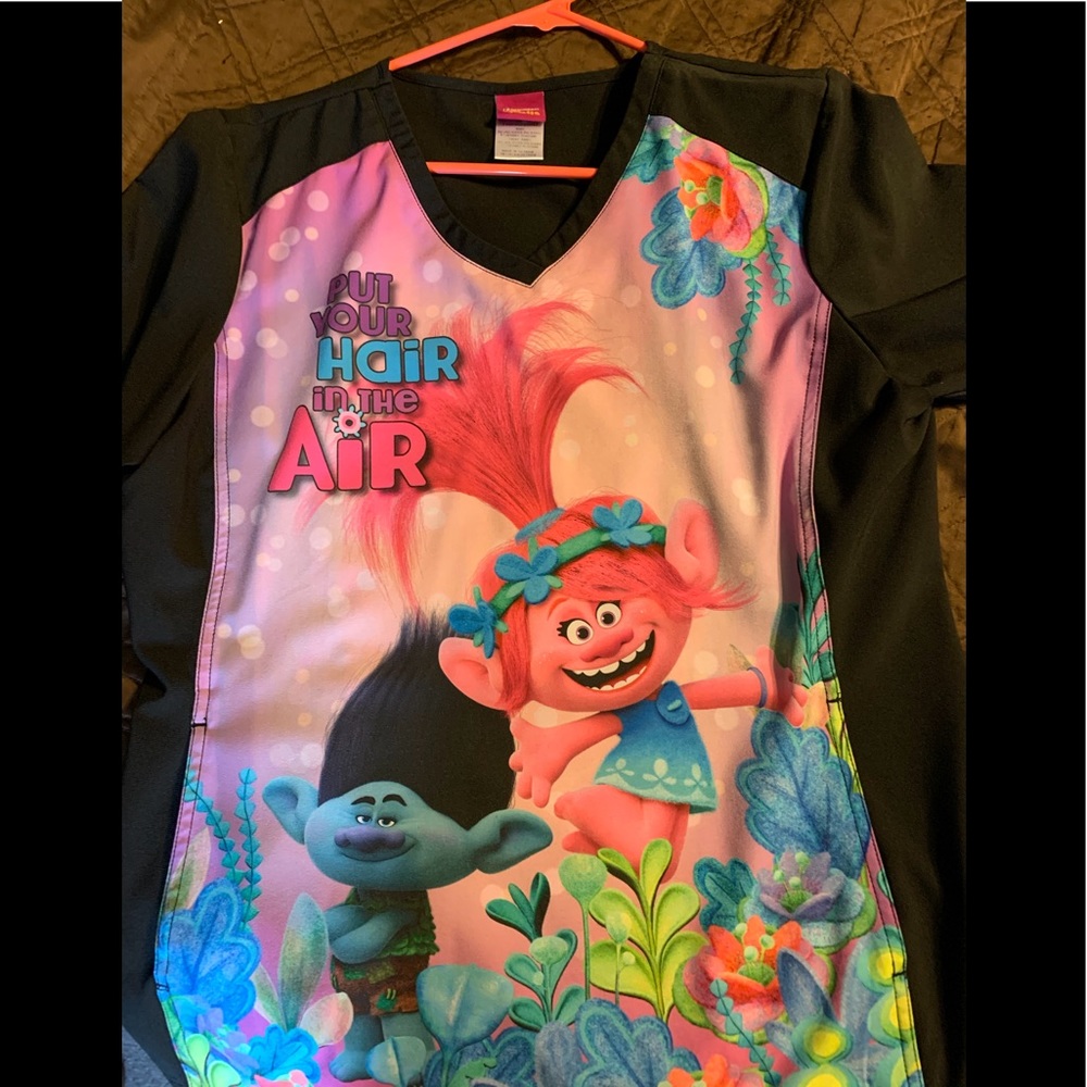 Trolls scrub top
